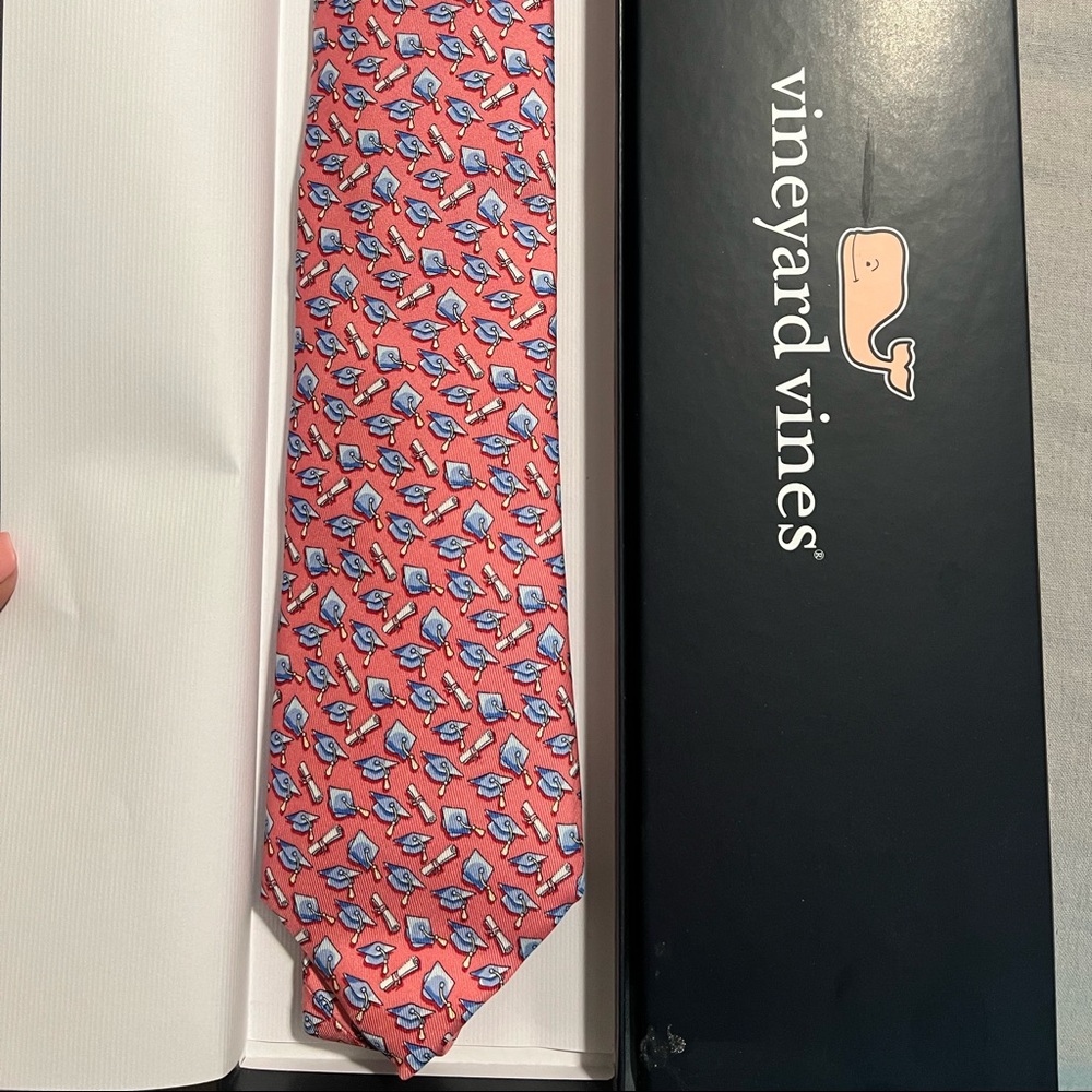 Vineyard Vines Diploma/Graduation Tie